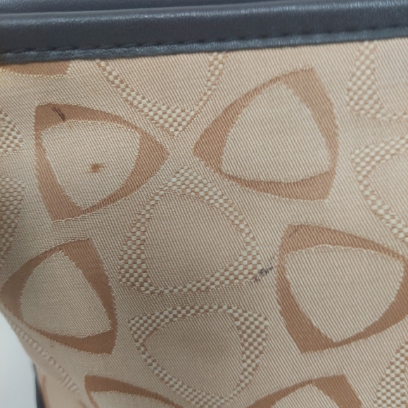 Liz Claiborne Vintage Y2K Tan Canvas Geometric Print Black Leather Shoulder Bag - Picture 4 of 14